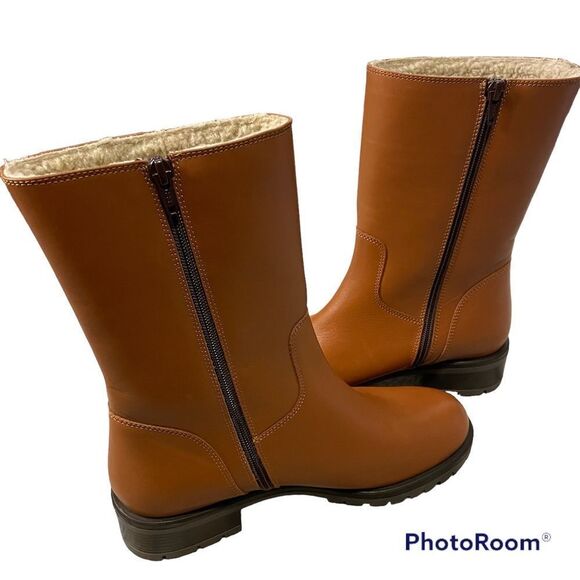 Lamica fleece lined boots size NWOB - Picture 8 of 13